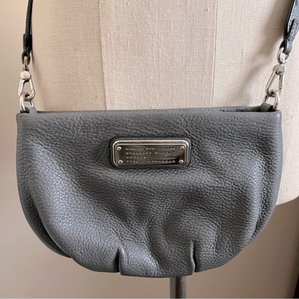 Marc Jacobs Gray Crossbody Bag with Textured Leather